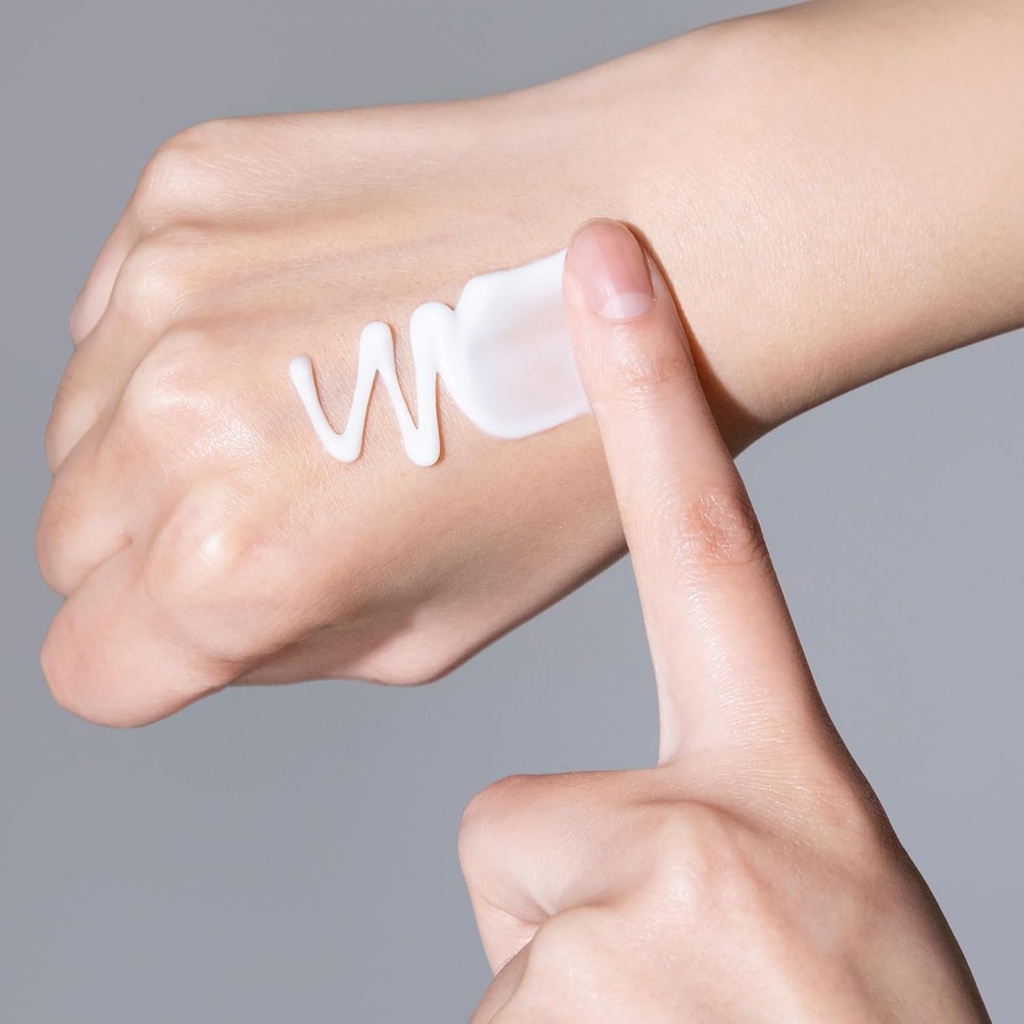 farmstay-collagen-water-full-moist-eye-c-2.jpg