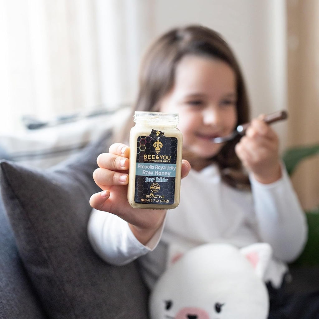 bee-and-you-royal-jelly-raw-honey-for-ki-6.jpg
